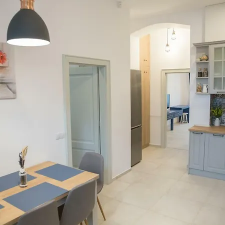 Sunny November Apartment Brasov